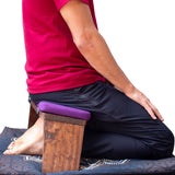 Banco de Meditación Grande. De madera, marca Cudegui.