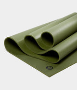 Mat o Tapete de Yoga PRO 6mm, marca Manduka