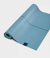 Mat o Tapete de Yoga EKO Superlite de Viaje, marca Manduka