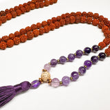 Japamala o rosario budista de rudraksha de Amor y Armonia , marca Cudegui