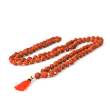 Japamala o rosario hinduista de rudraksha