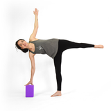 Este Bloque o cubo de Foamy para Yoga, es el accesorio ideal para tu práctica, ya que te proporciona un apoyo en las posturas que requieren de una mejor alineación o equilibrio. Este cubo o bloque de yoga es único en su tipo ya que cuenta con medidas más grandes que el promedio para brindarte mayor estabilidad y comodidad.