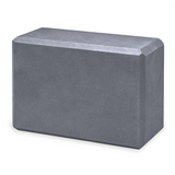 Este Bloque o cubo de Foamy para Yoga, es el accesorio ideal para tu práctica, ya que te proporciona un apoyo en las posturas que requieren de una mejor alineación o equilibrio. Este cubo o bloque de yoga es único en su tipo ya que cuenta con medidas más grandes que el promedio para brindarte mayor estabilidad y comodidad.